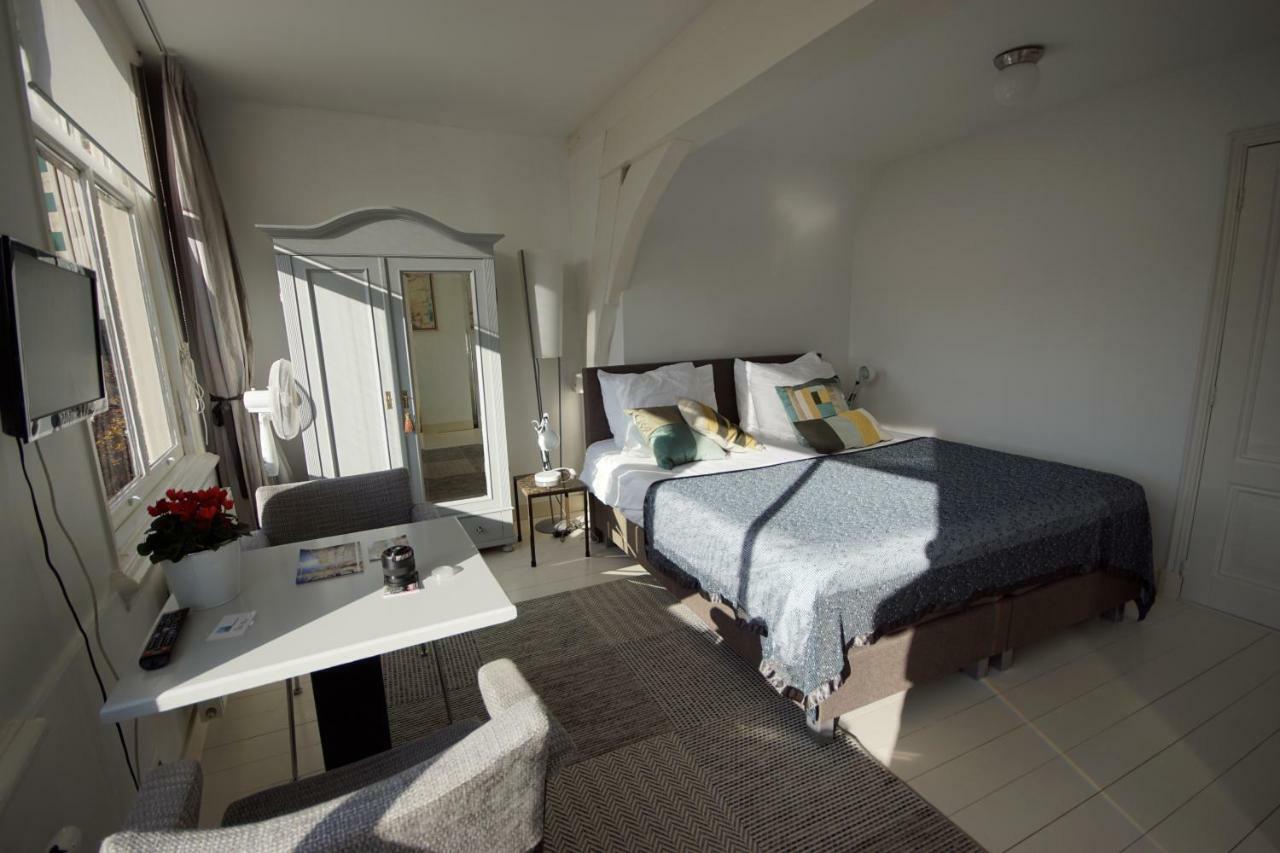 Bed and Breakfast Nr22 Лейден Экстерьер фото